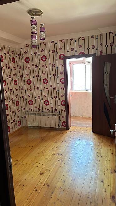 sabunçu kirayə: Bakıxanov qəsəbəsində,arzu şadlıq evinin,talkuçkanın yanı,2 otaq 3- ə — 9