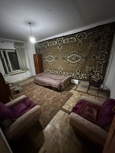 Батирлерди сатуу: 3 бөлмө, 72 кв. м, 2 кабат, Эски ремонт