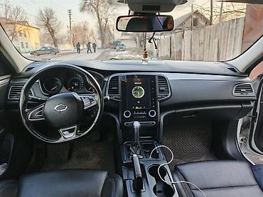 Renault: Renault : 2018 г., 2 л, Вариатор, Газ, Седан — 5