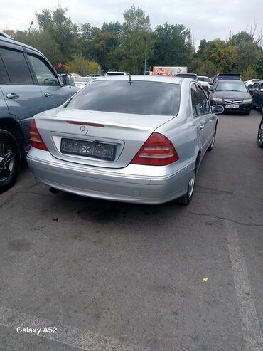мерс автомобиль: Mercedes-Benz C-Class: 2005 г., 3.5 л, Автомат, Бензин, Седан
