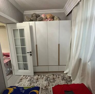 Uzunmüddətli kirayə mənzillər: Kirayə mənzil – Həzi Aslanov metrosunun çıxışı, KFC-nin qarşısı — 7