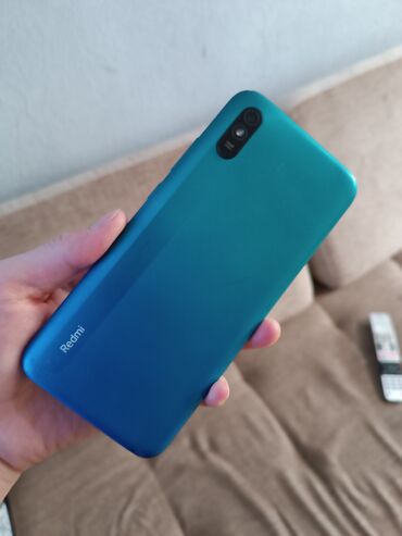 старый телефон мобильный: Redmi, Redmi 9A, Б/у, 32 ГБ, цвет - Зеленый, 1 SIM, 2 SIM