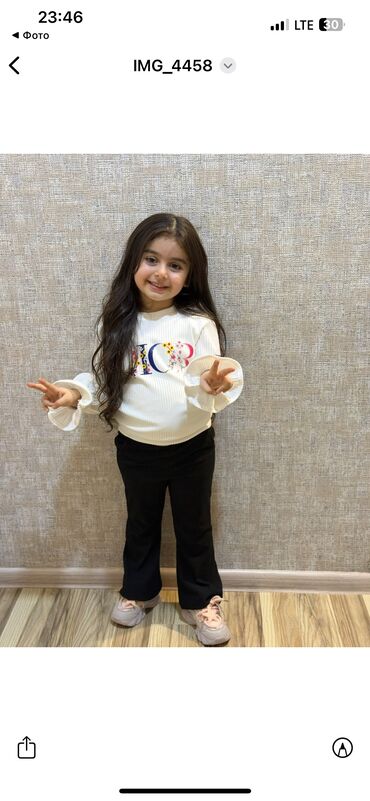 Dəstlər: Yeni modelimiz geldi.2 yasdan 10 yasa qeder.🔥🔥🔥qiymet 18 azn — 14