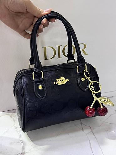 david jones: Сумка Coach, модель в форме бостона/мини-дуффла, черная. - Материал — 1