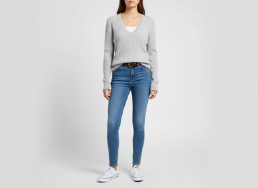 dziury w ubraniach: H&M Basic, Women`s sweater, size M at lalafo.pl dziury w ubraniach: H&M Basic, Women`s sweater, size M