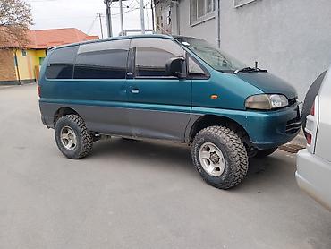 Mitsubishi: Mitsubishi Delica: 1994 г., Минивэн — 1