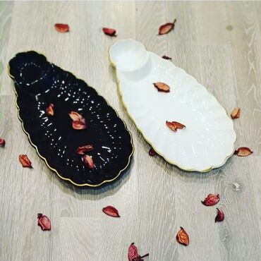 Tort və şiriniyyat qabları: Serviz qabları
Türkiye istehsalı
Material:Farfor keramika