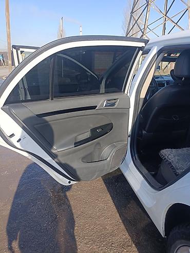 BYD: BYD E5: 2019 г., Автомат, Электромобиль, Седан — 11