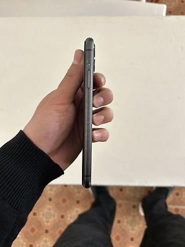 Apple iPhone: IPhone 11, Черный — 2