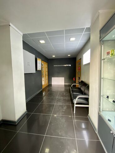 Другая коммерческая недвижимость: Срочно 🏢 Продаётся готовое коммерческое помещение в центре Оша! 🔹 at lalafo.kg — 2 Другая коммерческая недвижимость: Срочно 🏢 Продаётся готовое коммерческое помещение в центре Оша! 🔹 — 2