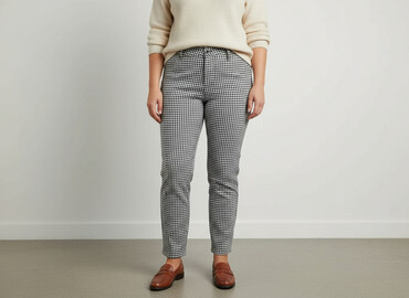 Women's Pants: Material trousers for women, size XL