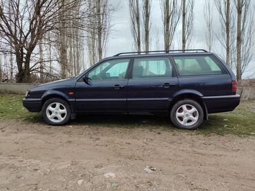 машина без первоначального взноса: Volkswagen Passat: 1995 г., 1.6 л, Механика, Бензин, Универсал