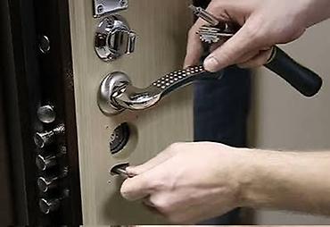 Аварийное вскрытие замков: 24/7 Ремонт и реставрация замков Также замена входных дверях ручек и — 4