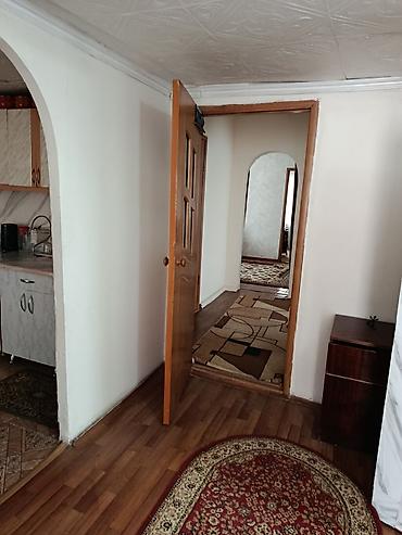 king house: Продаётся жилой дом.Улица центральная трасса где ездиют маршрутки и — 5