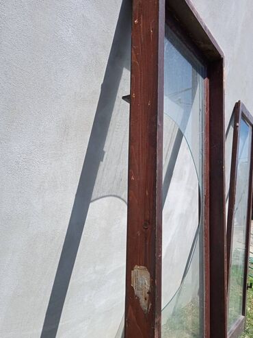 Prozori: Cena je po komadu i fixna je. Sledećih su dimenzija 180x140 prozor — 6