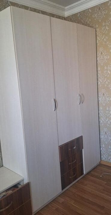 Dərin dondurucular: Dolab 3 qapili 180 Azn. Unvan Qarayev. LE-《《U.A