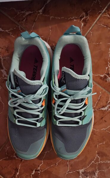 adidas gazelle ženske patike: Adidas, 40, bоја - Šareno na lalafo.rs adidas gazelle ženske patike: Adidas, 40, bоја - Šareno