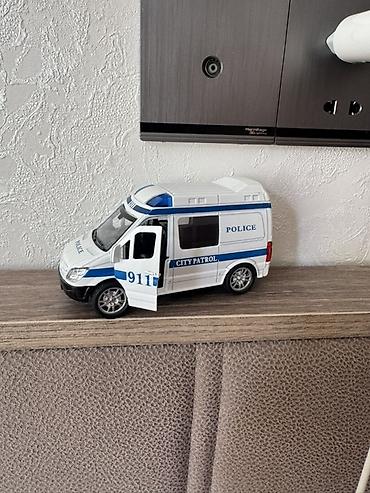 masa oyuncaqlari: Uşaq oyuncağı – Polis mikroavtobusu (CITY PATROL, 911) - Model: Polis — 1