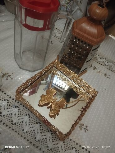 CD, DVD disklər və kassetlər: Her bir şəkildəki hamısı bir yerdə 5 manata çoxu tezədi köçlə bağlı — 9