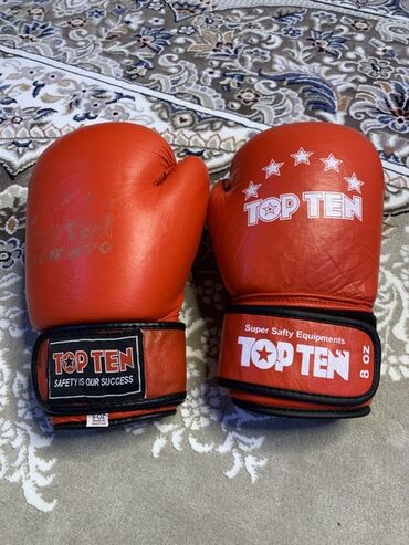 перчатки без пальцев: Боксерские перчатки TOP TEN 8 OZ, красные Бренд/серия: TOP TEN (Super