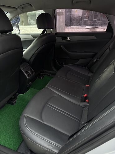 Hyundai: Hyundai Sonata: 2019 г., 2 л, Автомат, Газ, Седан — 7