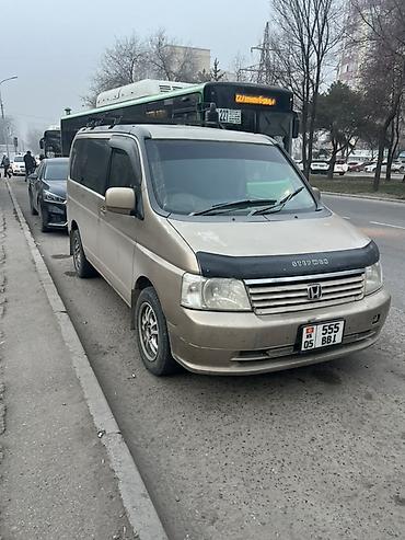 Honda: Honda Stepwgn: 2002 г., Минивэн — 4