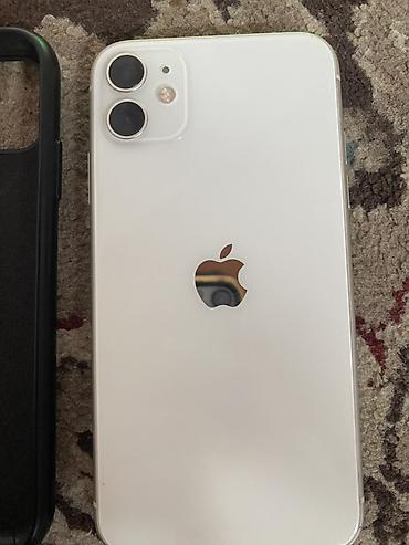 iphon 16 promax: IPhone 11, белый цвет. Ключевые особенности: - Дисплей Liquid Retina — 1