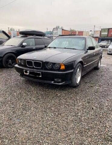 BMW: BMW 520: 1992 г., 2 л, Механика, Бензин, Седан