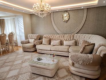 pufik divan: Kunc divani + 1 kreslo ve pufik divan acilandir baza yoxdur.ela — 1