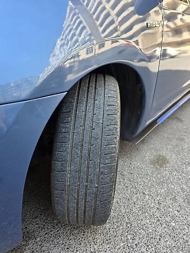 khazar maşın: Toyota Prius: 1.5 l | 2008 il Hetçbek — 6