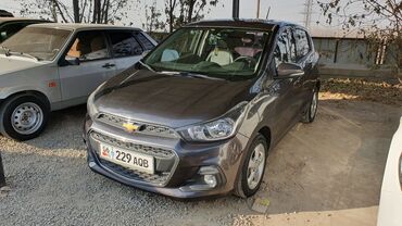 Chevrolet: Chevrolet Spark: 2016 г., 1 л, Вариатор, Бензин, Хэтчбэк — 1