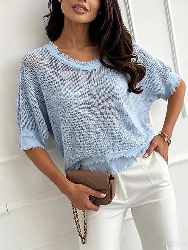 Bluze: 04. Bluza 2.600 dinara A — 2