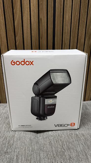 godox v1: Продается вспышка Godox V 860 3 поколение, для Sony (S) новая, 18500 — 9