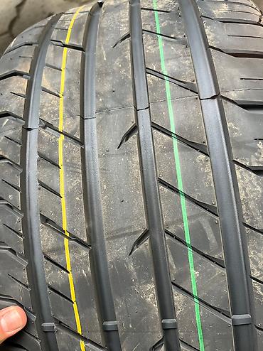 Шины: Резина 315/30/22 задняя 275/35/22 передняя Шины на G05 Bearway — — 6