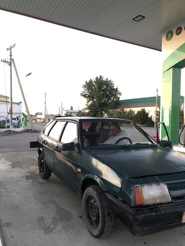 камри 1988: ВАЗ (ЛАДА) 2109: 1988 г., Механика, Бензин