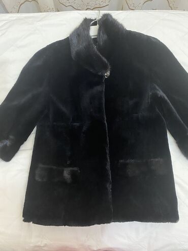 женские кофты с мехом: Шуба S (EU 36), цвет - Черный