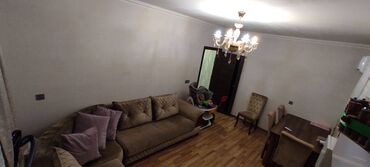 kiraye evler sumqayit heyet evleri: Ev yeni təmir olunub. Evdə təxmini 1 ildən az yaşanıb. 5/4 cü mərtıbə