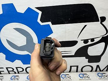 range over: Кнопка корректора фар Volkswagen Golf 4 1J1 2001 Контрактныая из — 5