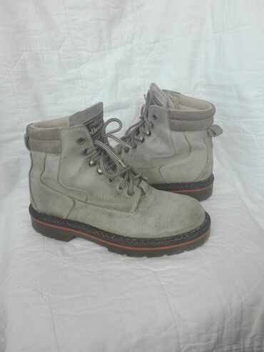 Gležnjače: Gležnjače, Ellesse, 41 — 9