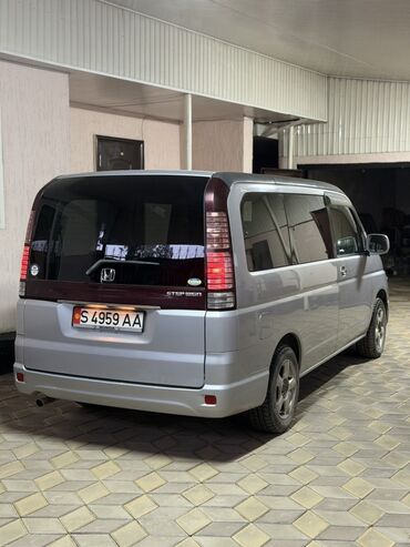 Honda: Honda Stepwgn: 2003 г., 2 л, Автомат, Бензин, Минивэн — 2