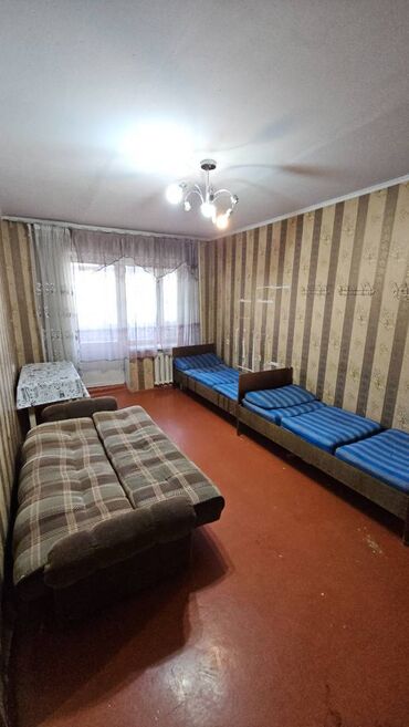 продажа домов военно антоновка: 2 бөлмө, 49 кв. м, Жеке план, 2 кабат, Эски ремонт