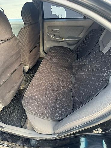 лев: Hyundai Elantra: 2005 г., 1.6 л, Механика, Бензин, Седан — 7
