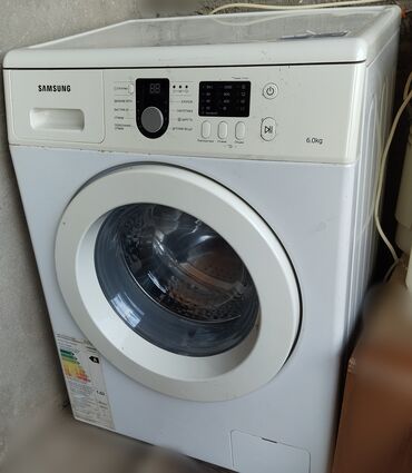 Paltaryuyan maşınlar: Paltaryuyan maşın Samsung, 6 kq, İşlənmiş, Avtomat, Qurutmasız, Kredit yoxdur, Ünvandan götürmə