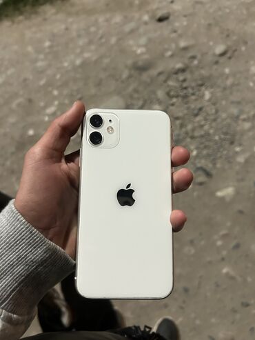 купить макбук эйр бу: IPhone 11, Колдонулган, 64 ГБ