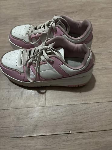 Ролики: Продаю роликовые кроссовки бу в хорошем состоянии немножко помыть а — 4