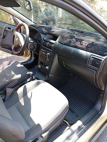 moto usta: Opel Astra: 1.4 l | 2005 il 33000 km Sedan — 10