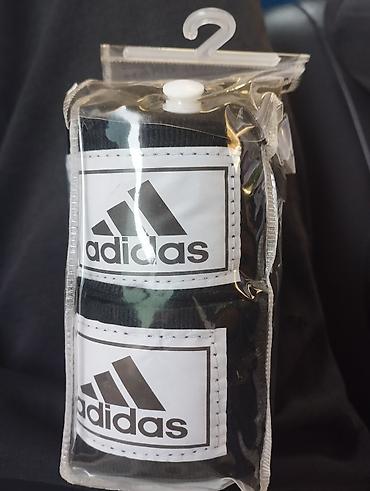 Перчатки: Бинты Adidas, 5 метров - Тип: спортивные бинты/манжеты на запястья - — 1