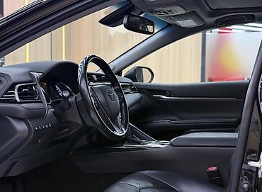 srv 2: Toyota Camry: 2020 г., 2.5 л, Автомат, Гибрид, Седан — 7