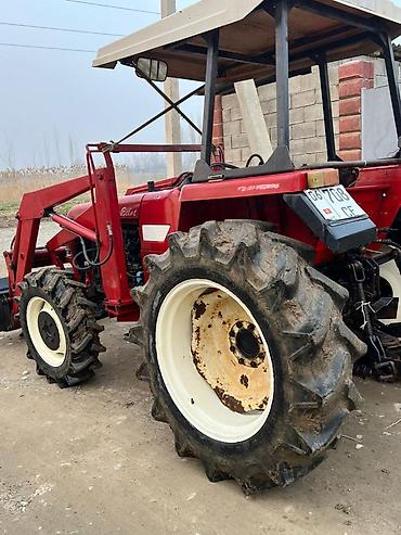 Другие мини-тракторы: Фронтальный мини-трактор, красный, с навесным погрузчиком Описание: - — 15