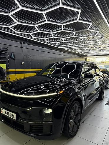 Lixiang: Lixiang L9: 2024 г., 1.5 л, Автомат, Гибрид, Кроссовер — 1